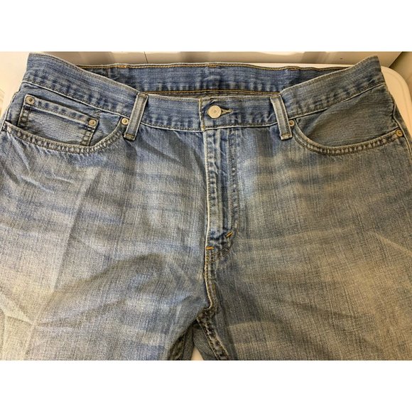 Levis Distressed Faded Blue Denim 514 Jeans Slim Straight Leg Red Tab 40 x 30 - Picture 5 of 9